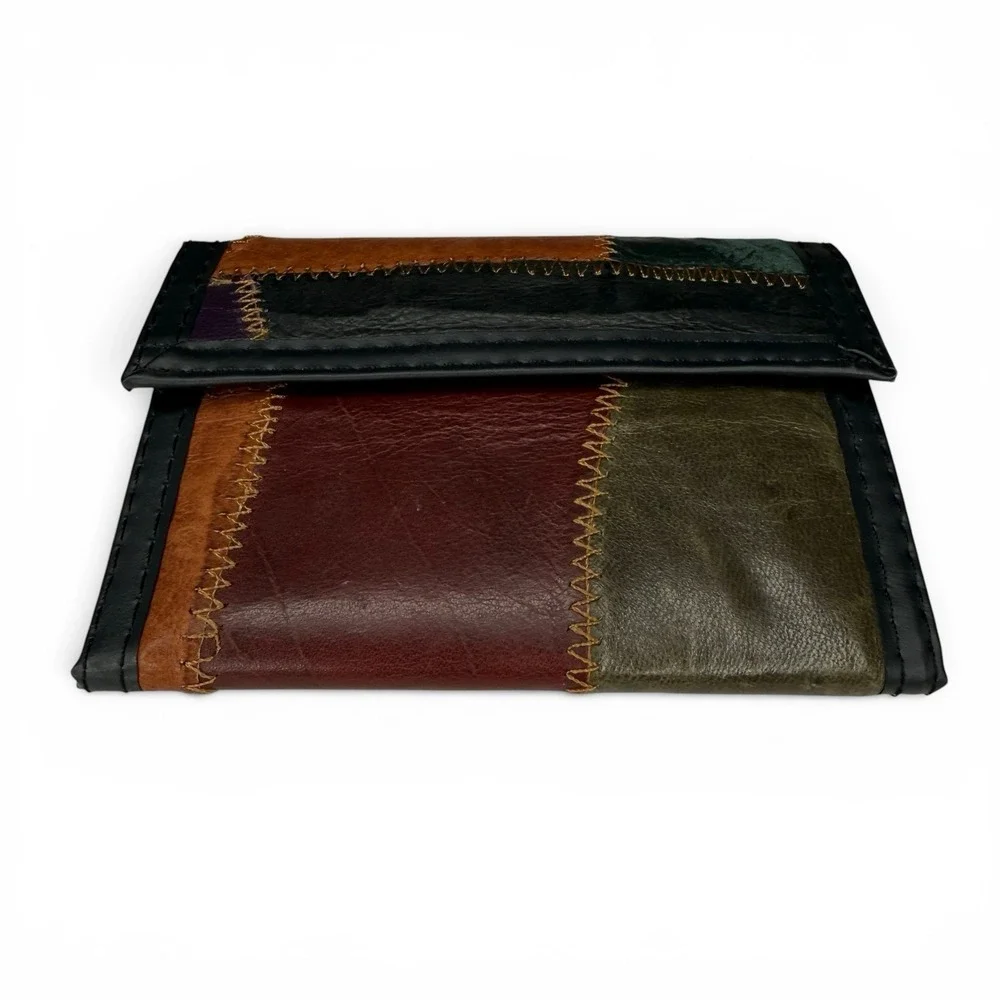 NWOT Vintage Leather Stitched Patchwork Wallet Rare Hook And Loop Made In Korea